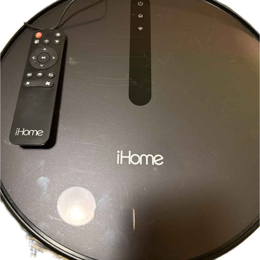 iHome Black Robotic Vacuum with Wheels